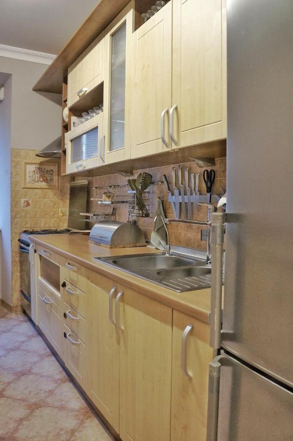 إلفيف Apartments On Rynok Square, The Heart Of The City المظهر الخارجي الصورة